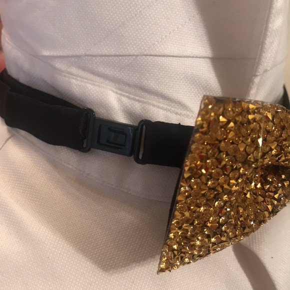 Sparkling Gold Crystal Bow Tie - Picture 5 of 15